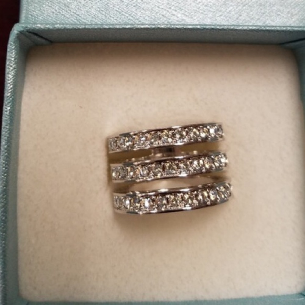 Touchstone Crystal by Swarovski Triple Threat ring